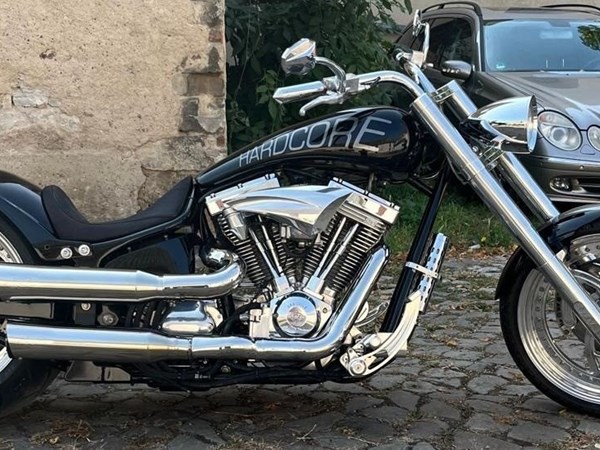 Gebrauchtmotorrad Harley-Davidson Custom Bike