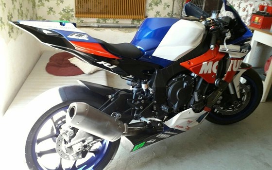 Gebrauchtmotorrad Yamaha R1 - Bild 3