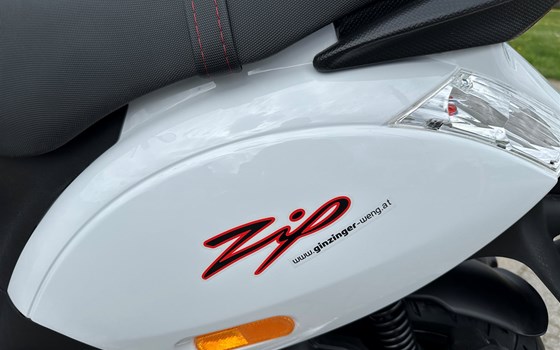 Neufahrzeug Piaggio ZIP S 50 - Bild 5 Neufahrzeug Piaggio ZIP S 50 - Bild 5