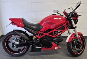 Ducati Monster 695