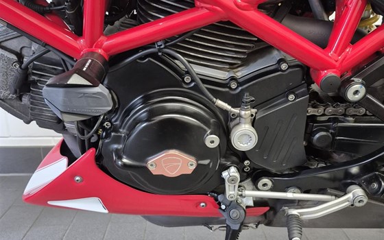 Gebrauchtmotorrad Ducati Monster 695 - Bild 17