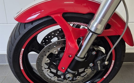 Gebrauchtmotorrad Ducati Monster 695 - Bild 14