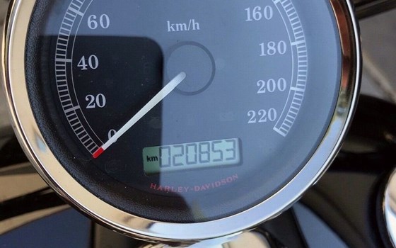 Gebrauchtmotorrad Harley-Davidson Softail Breakout FXSB - Bild 4