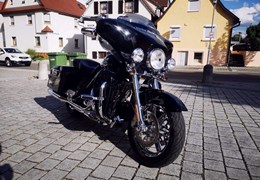 Gebrauchte Harley-Davidson CVO FLHTCUSE Ultra Classic Electra Glide