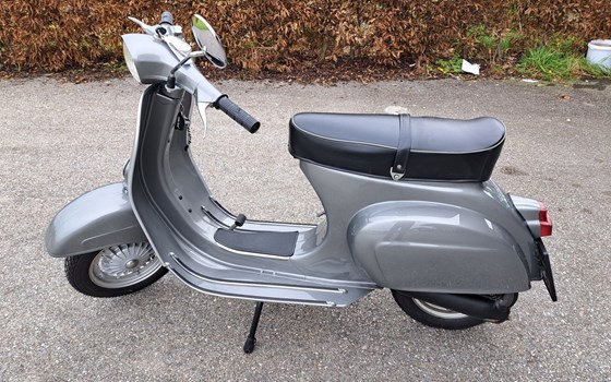 Gebrauchtmotorrad Vespa 125 Primavera - Bild 4