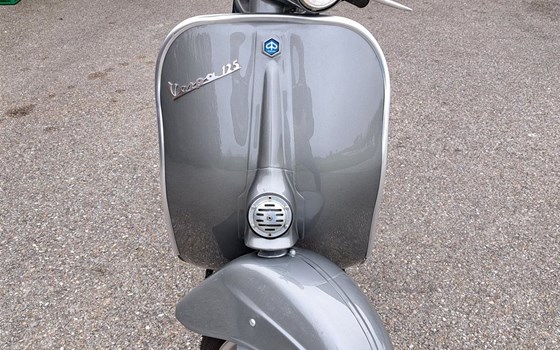 Gebrauchtmotorrad Vespa 125 Primavera - Bild 5 Gebrauchtmotorrad Vespa 125 Primavera - Bild 5