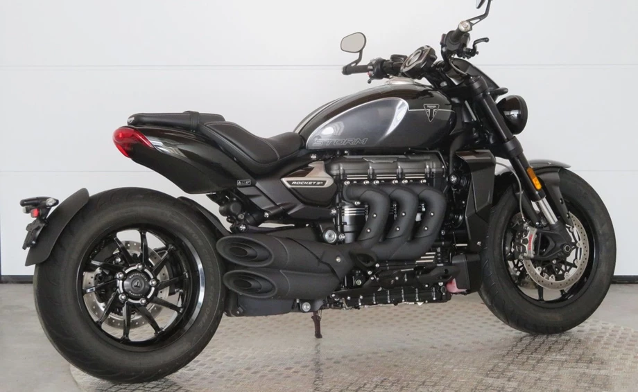 Angebot Triumph Rocket 3 Storm GT Bild 6: Angebot Triumph Rocket 3 Storm GT
