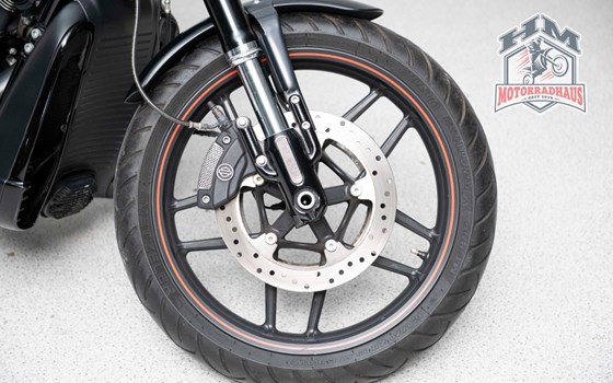 Gebrauchtmotorrad Harley-Davidson Night Rod Special VRSCDX - Bild 12