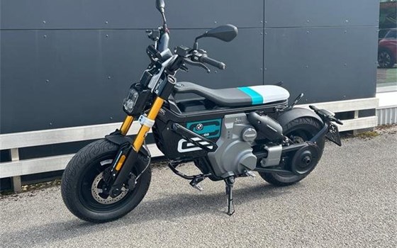 Gebrauchtmotorrad BMW CE 02 4kW - Bild 1 Gebrauchtmotorrad BMW CE 02 4kW - Bild 1