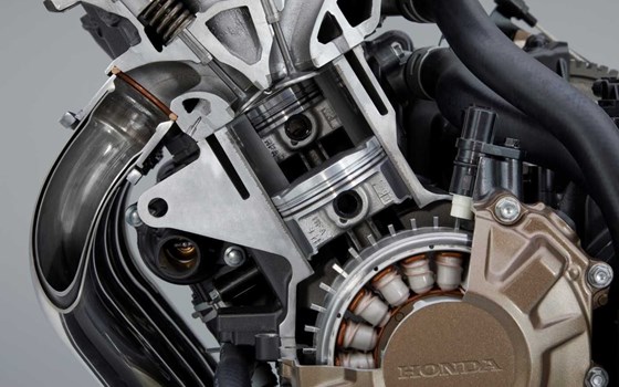 Neufahrzeug Honda CBR650R E-Clutch - Bild 8