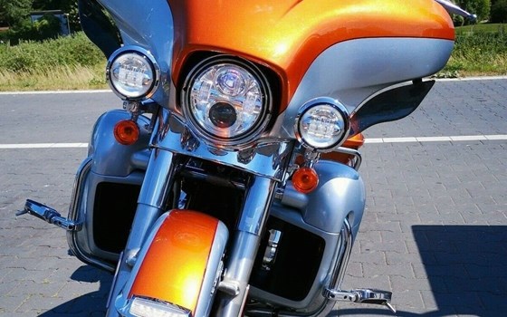 Gebrauchtmotorrad Harley-Davidson Electra Glide Ultra Classic FLHTCU - Bild 11