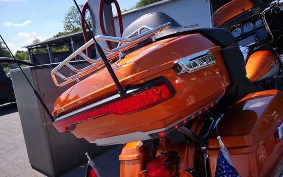 Gebrauchtmotorrad Harley-Davidson Electra Glide Ultra Classic FLHTCU - Bild 2