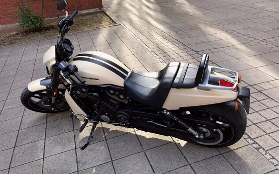 Gebrauchtmotorrad Harley-Davidson Night Rod Special VRSCDX - Bild 3
