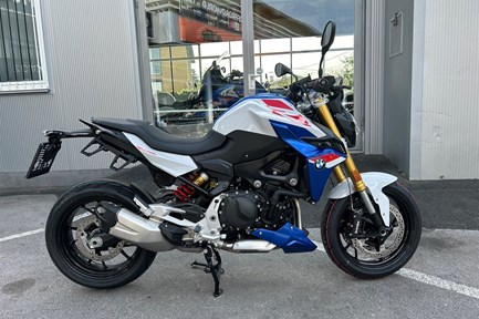 BMW F 900 R