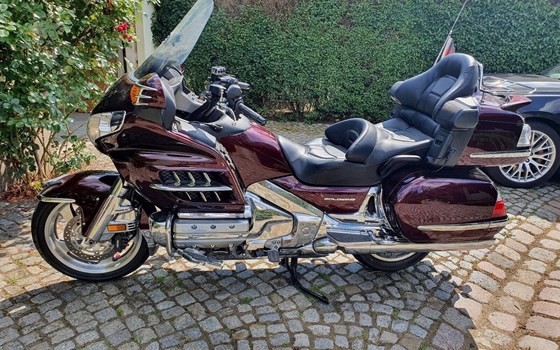 Gebrauchtmotorrad Honda GL 1800 Goldwing - Bild 3