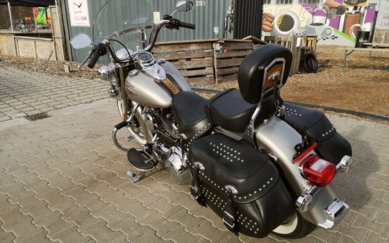 Gebrauchtmotorrad Harley-Davidson Softail Heritage Classic FLSTC - Bild 1