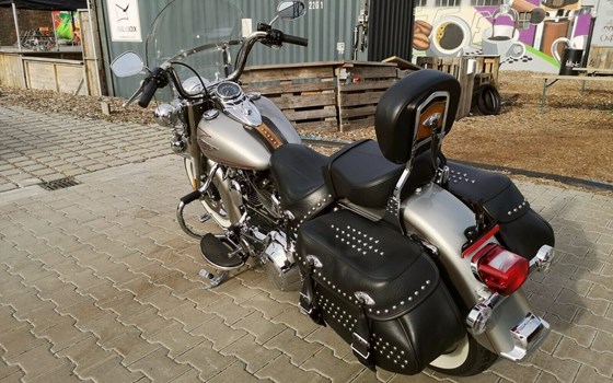 Gebrauchtmotorrad Harley-Davidson Softail Heritage Classic FLSTC - Bild 1