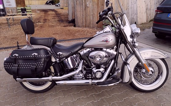 Gebrauchtmotorrad Harley-Davidson Softail Heritage Classic FLSTC - Bild 8
