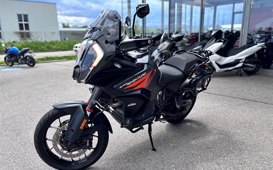 Gebrauchtmotorrad KTM 1290 Super Adventure S - Bild 3 Gebrauchtmotorrad KTM 1290 Super Adventure S - Bild 3