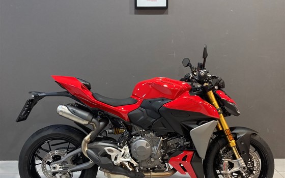 Neufahrzeug Ducati Streetfighter V2 S - Bild 2