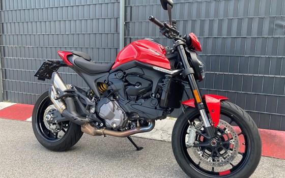 Gebrauchtmotorrad Ducati Monster - Bild 1 Gebrauchtmotorrad Ducati Monster - Bild 1