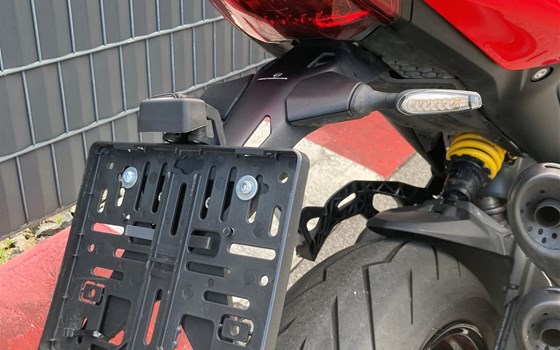 Gebrauchtmotorrad Ducati Monster - Bild 4 Gebrauchtmotorrad Ducati Monster - Bild 4