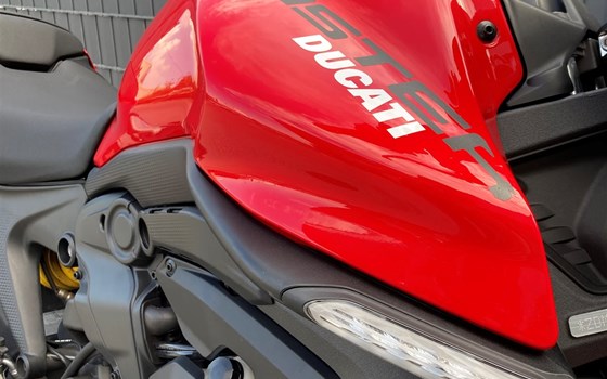 Gebrauchtmotorrad Ducati Monster - Bild 6 Gebrauchtmotorrad Ducati Monster - Bild 6