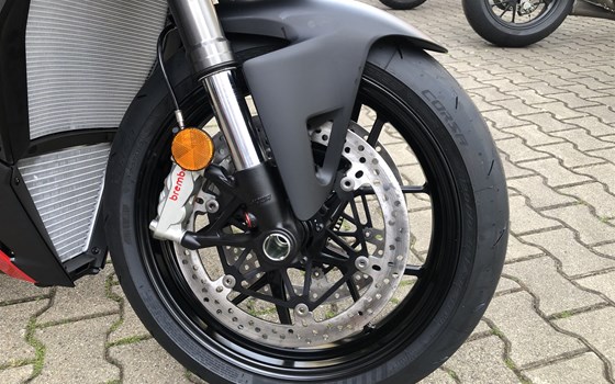 Neufahrzeug Ducati Streetfighter V4 - Bild 11