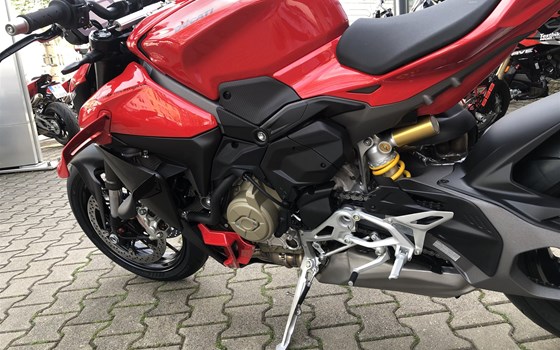 Neufahrzeug Ducati Streetfighter V4 - Bild 12