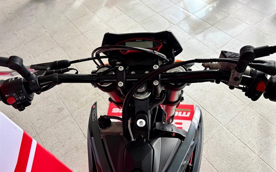 Neufahrzeug Beta RR 125 4T Motard T X special edition - Bild 3