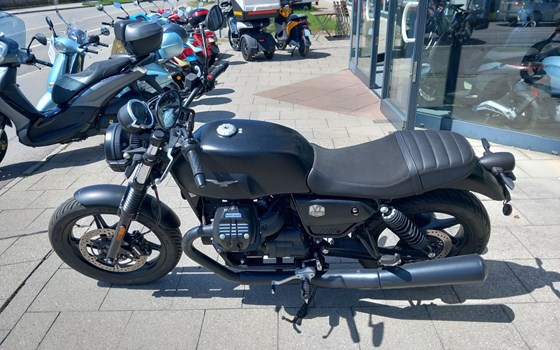 Gebrauchtmotorrad Moto Guzzi V7 Stone - Bild 5