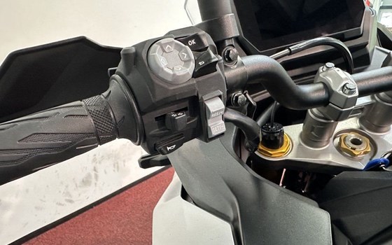 Gebrauchtmotorrad Suzuki GSX-S1000GX - Bild 9