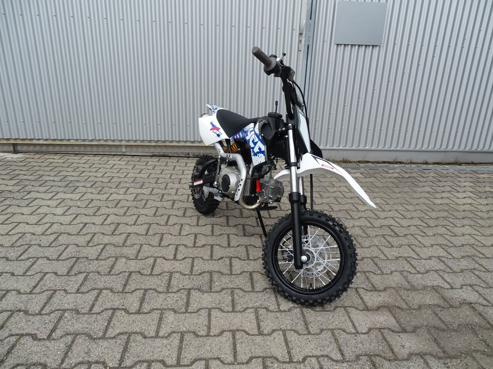 Neumotorrad