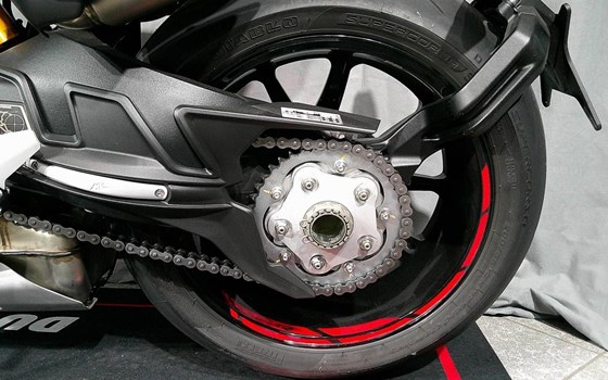 Gebrauchtmotorrad MV Agusta Brutale 1000 RR - Bild 12