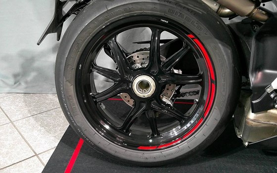 Gebrauchtmotorrad MV Agusta Brutale 1000 RR - Bild 7