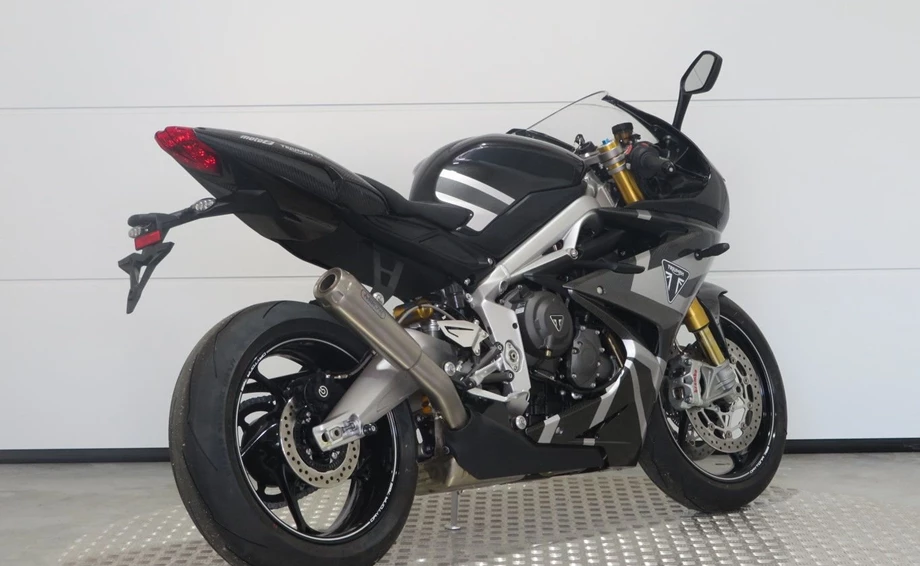 Angebot Triumph Daytona 765 Moto2 Bild 10: Angebot Triumph Daytona 765 Moto2