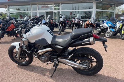 Yamaha MT-03