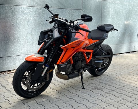 zum Vergrössern bitte anklicken!