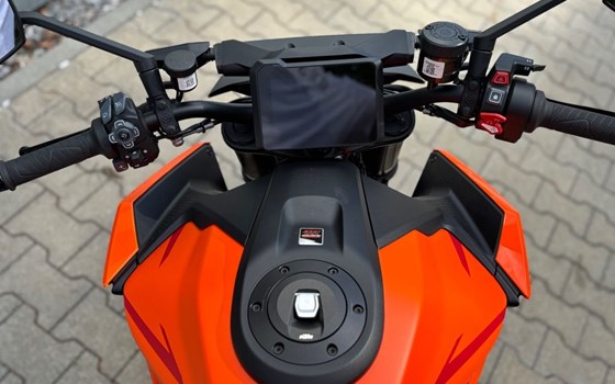 Gebrauchtmotorrad KTM 1390 Super Duke R EVO - Bild 13
