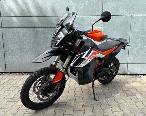 zum Vergrössern bitte anklicken!