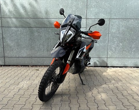 zum Vergrössern bitte anklicken!