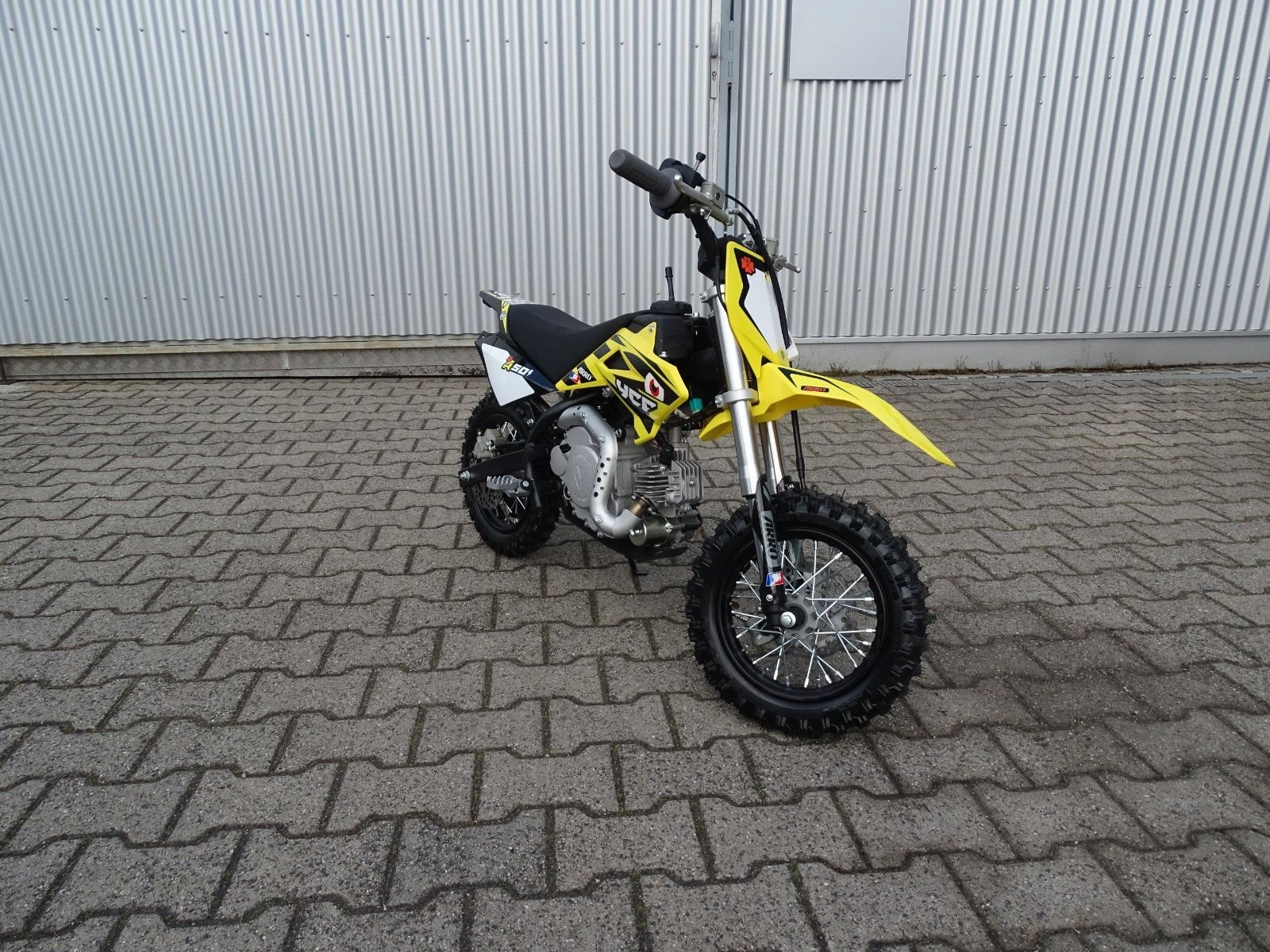 YCF 50a