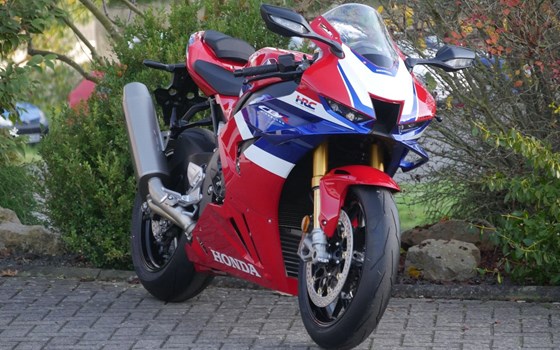Neufahrzeug Honda CBR1000RR-R Fireblade SP - Bild 1