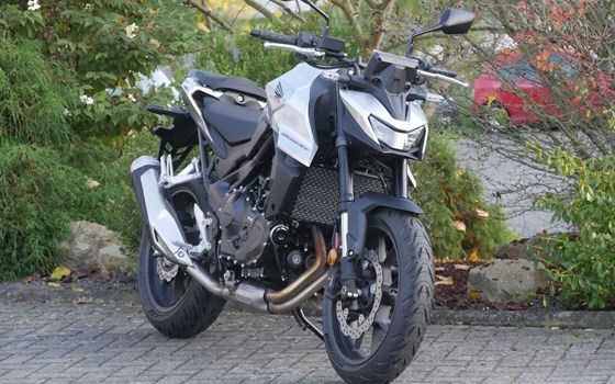 Neufahrzeug Honda CB750 Hornet - Bild 2