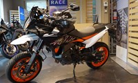 KTM 890 SMT