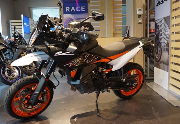 KTM 890 SMT