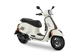 Neumotorrad Vespa GTS 125 i.e. Super Sport Neumotorrad Vespa GTS 125 i.e. Super Sport