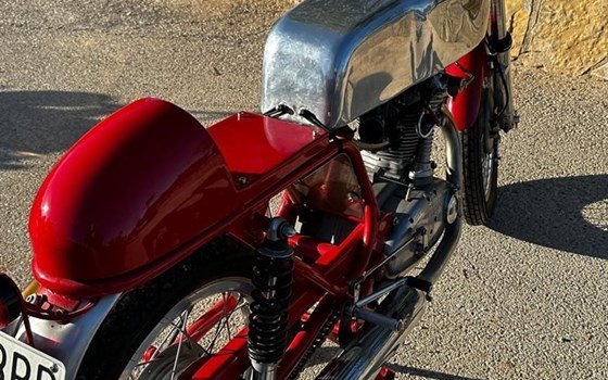 Gebrauchtmotorrad Ducati 350 Desmo - Bild 11