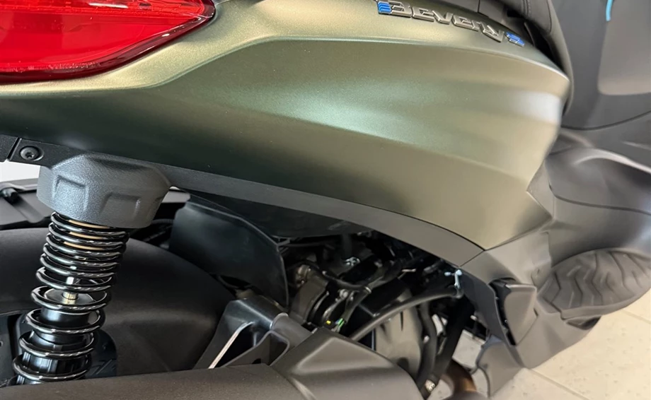 Angebot Piaggio Beverly 400 S Bild 2: Angebot Piaggio Beverly 400 S