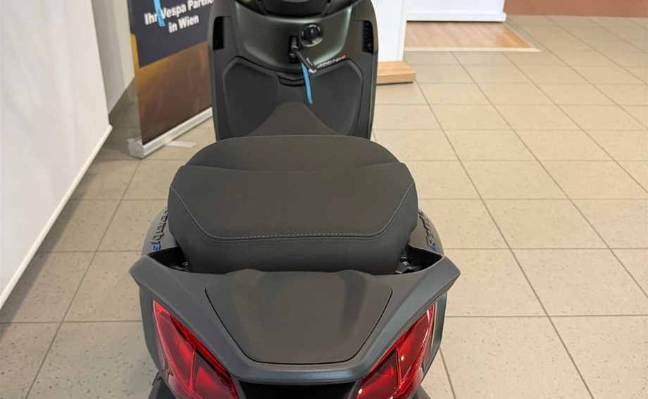 Angebot Piaggio Beverly 400 S Bild 3: Angebot Piaggio Beverly 400 S